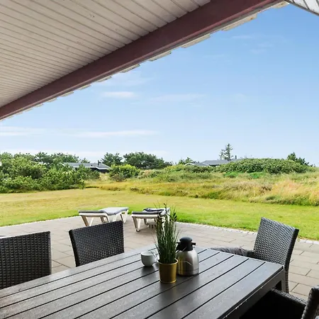 Beach Front Home In Ringkøbing With Sauna Ferienhaus Ringkøbing